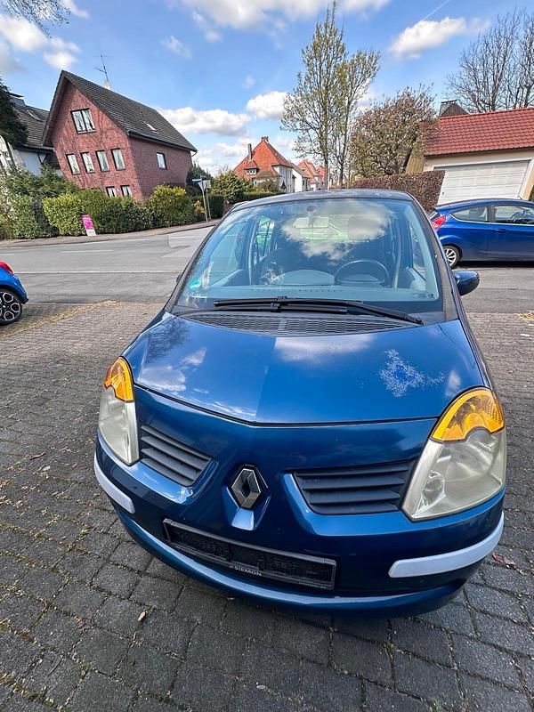 Second-hand Renault Modus 75 CP (55 kW) 2005 Albastru Monovolum