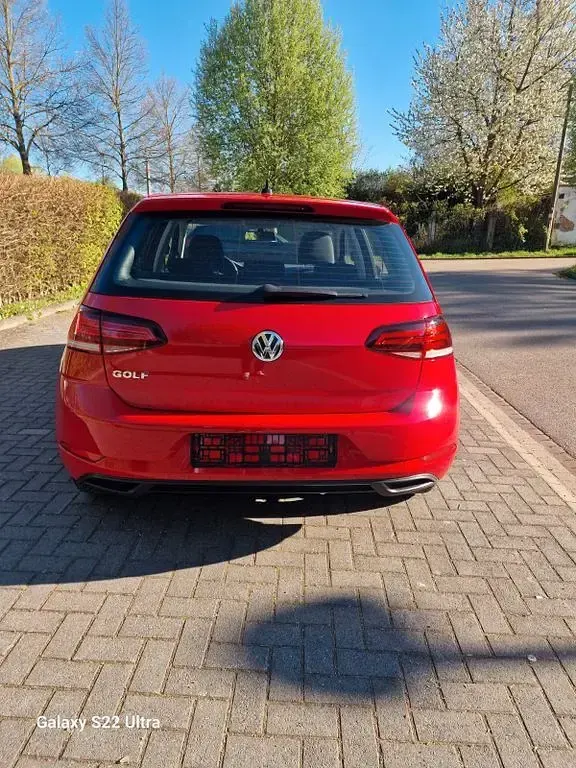 Gebraucht VW Golf VII Join 116 PS (85 kW) 2018 Rot Limousine
