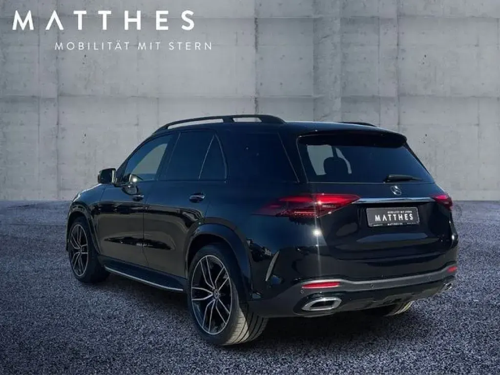 Gebraucht Mercedes GLE450 AMG 367 PS (269 kW) 2025 Obsidianschwarz (metallic) SUV