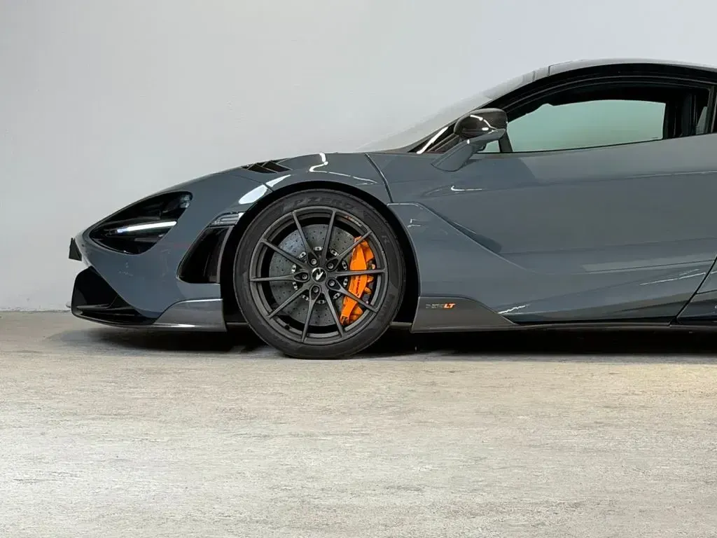 Gebraucht McLaren 765LT 765 PS (562 kW) 2021 Grau