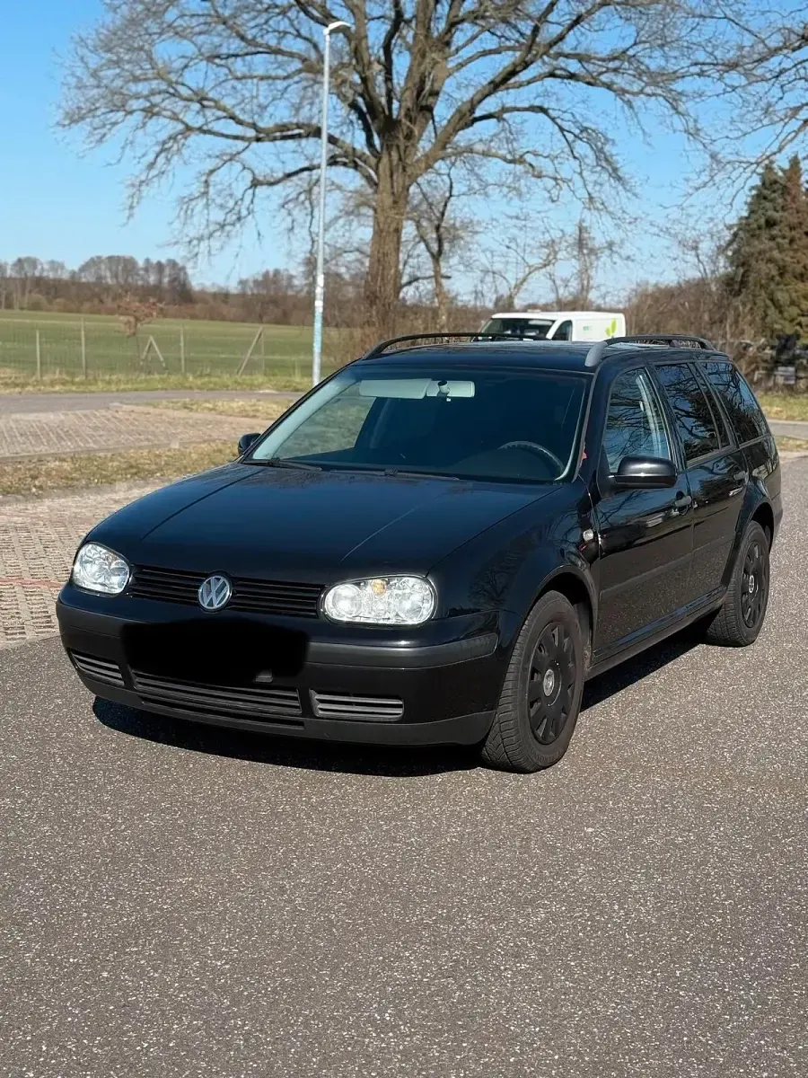 Usata VW Golf IV 75 CV (55 kW) 2004 Nero Station wagon