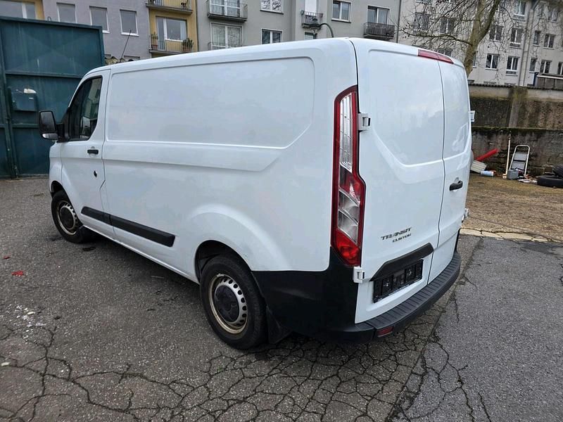 Gebraucht Ford Transit Custom 131 PS (96 kW) 2019 Van / Kleinbus
