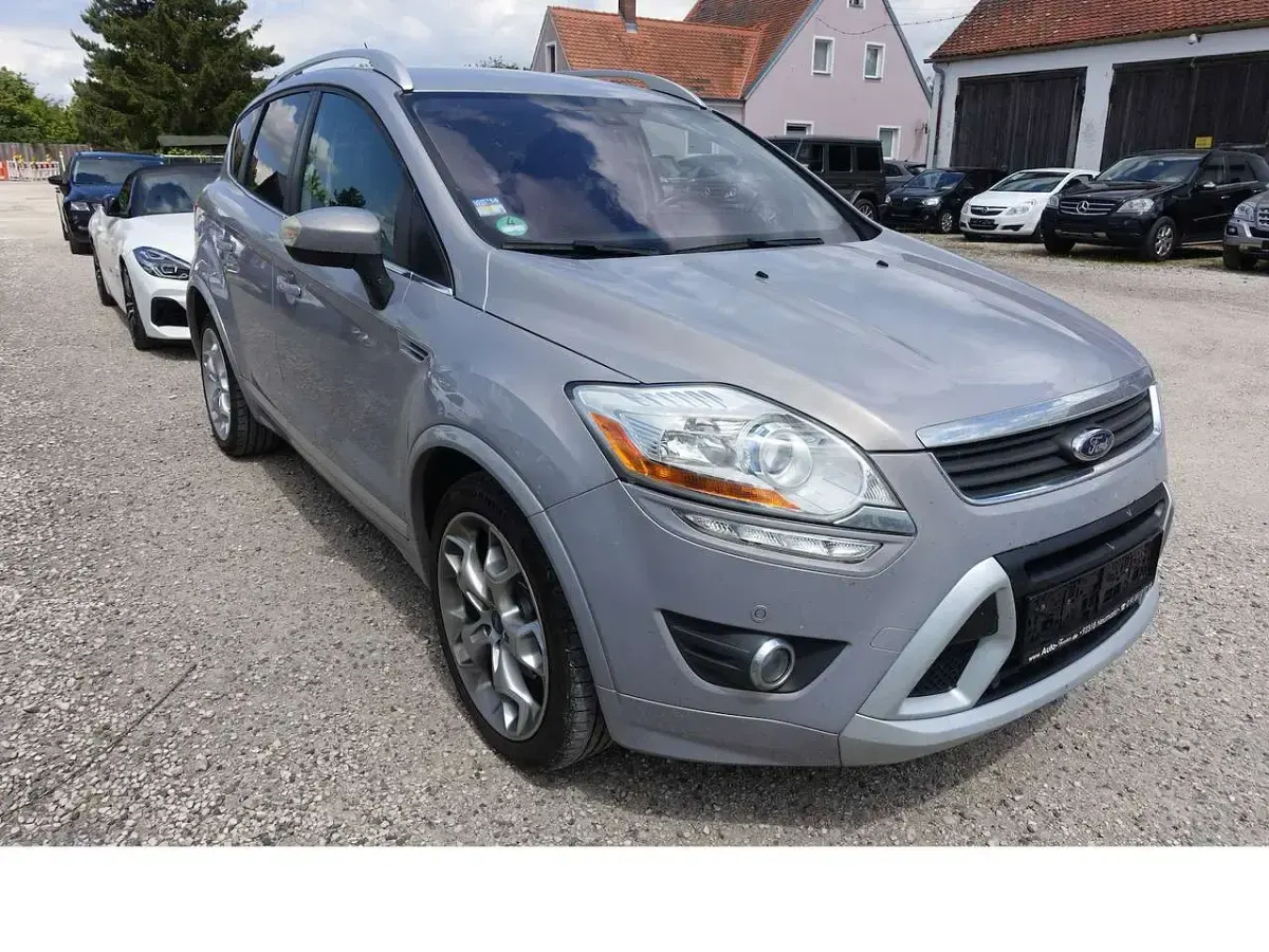 Używany Ford Kuga Individual 163 KM (119 kW) 2012 Szary SUV