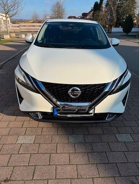 Weiß Gebraucht 2022 Nissan Qashqai N-Connecta SUV | 18.450 € (Guter Preis) - Bild 1/4