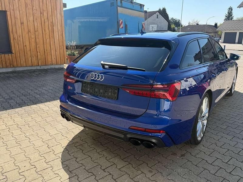 Second-hand Audi S6 344 CP (253 kW) 2023 Albastru Break