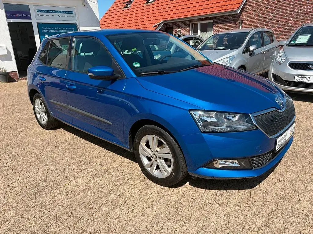 Gebraucht Skoda Fabia Ambition 75 PS (55 kW) 2019 Blau Kleinwagen