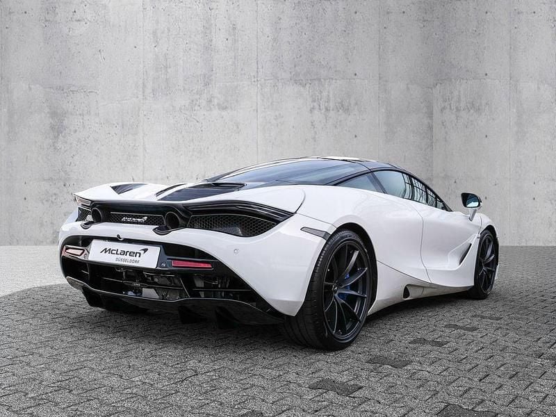 Gebraucht McLaren 720S 721 PS (530 kW) 2022 Silicia white (weiß) Coupé
