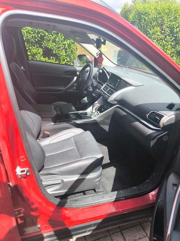 Second-hand Mitsubishi Eclipse Cross 150 CP (110 kW) 2020 Roșu SUV