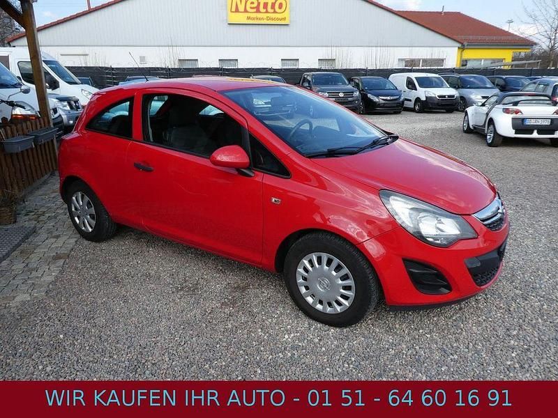 Gebraucht Opel Corsa Selection 69 PS (50 kW) 2014 Rot Kleinwagen