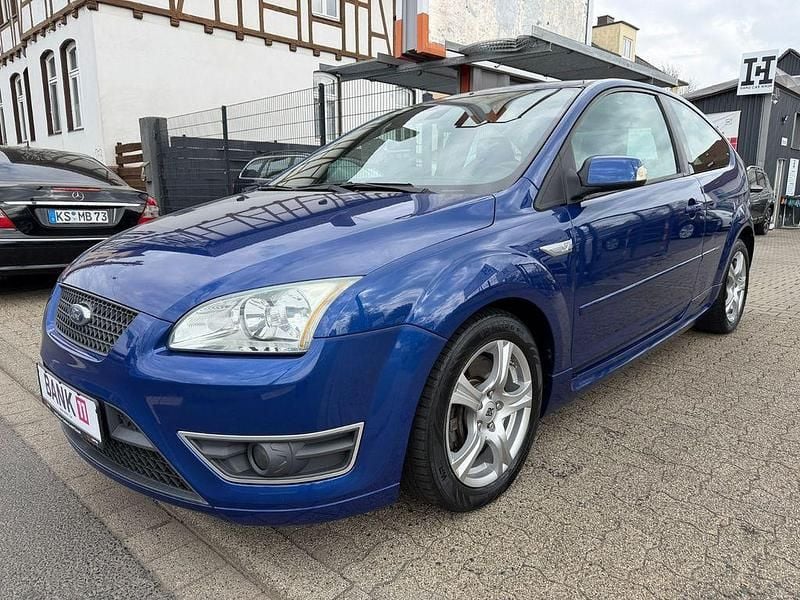 Second-hand Ford Focus ST 226 CP (166 kW) 2006 Albastru Coupe