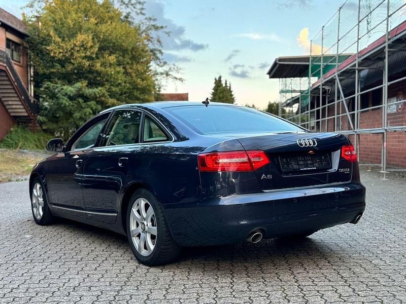 Gebraucht Audi A6 Ambiente 239 PS (175 kW) 2009 Blau Limousine