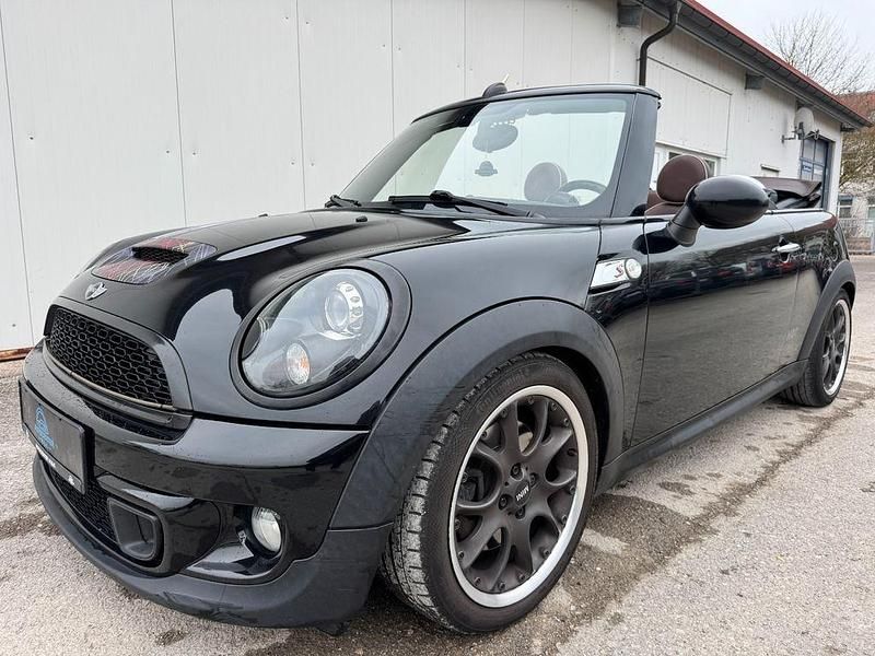 Gebraucht Mini Cooper S Cabriolet 184 PS (135 kW) 2011 Schwarz Cabrio