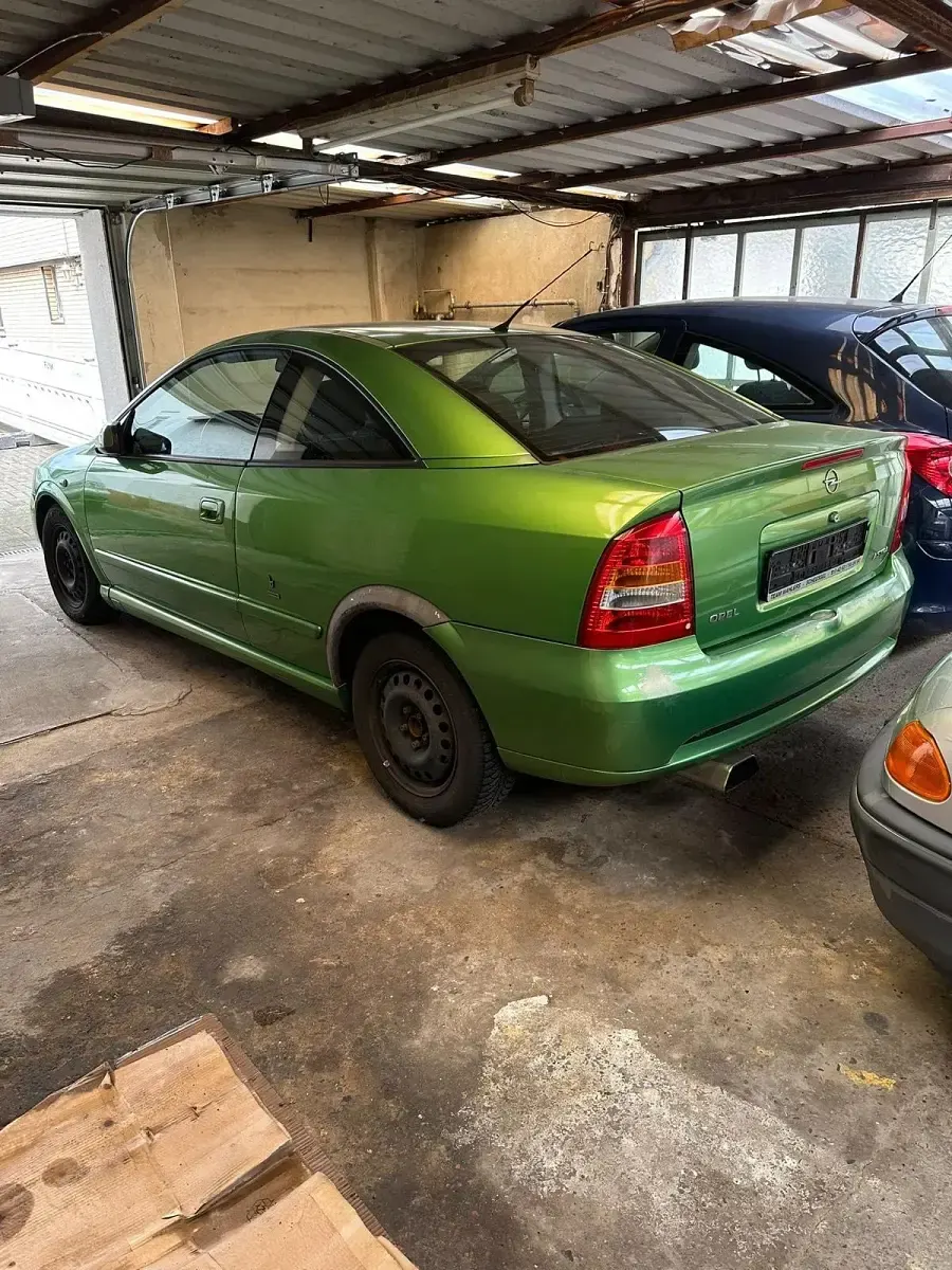 Gebraucht Opel Astra 120 PS (88 kW) 2000 Grün Coupé