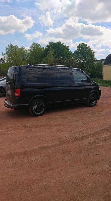 Second-hand VW T5 180 CP (132 kW) 2015 Negru Van