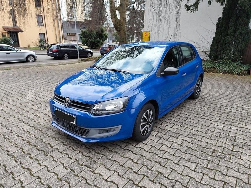 Gebraucht VW Polo 60 PS (44 kW) 2010 Blau Kleinwagen