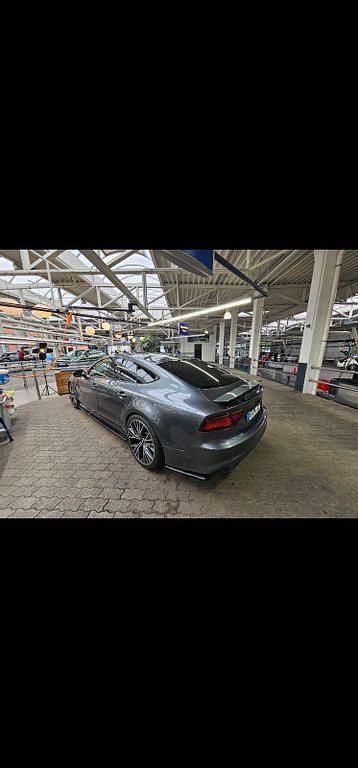 Gebraucht Audi A7 Ambiente 326 PS (239 kW) 2015 Grau Kleinwagen