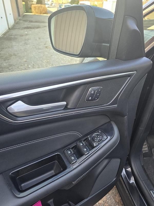 Gebraucht Ford S-MAX S 180 PS (132 kW) 2016 Schwarz Van / Kleinbus