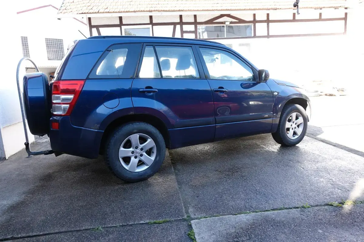 Gebraucht Suzuki Grand Vitara 140 PS (102 kW) 2006 Blau SUV