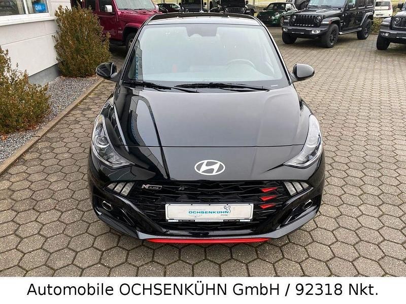 Gebraucht Hyundai i10 N Line 101 PS (74 kW) 2023 Schwarz Kleinwagen