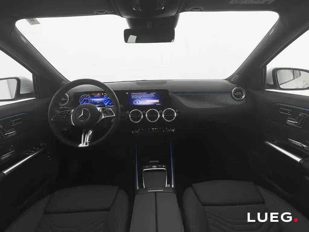 Gebraucht Mercedes EQA250+ Progressive 139 kW (190 PS) 2025 Weiß SUV