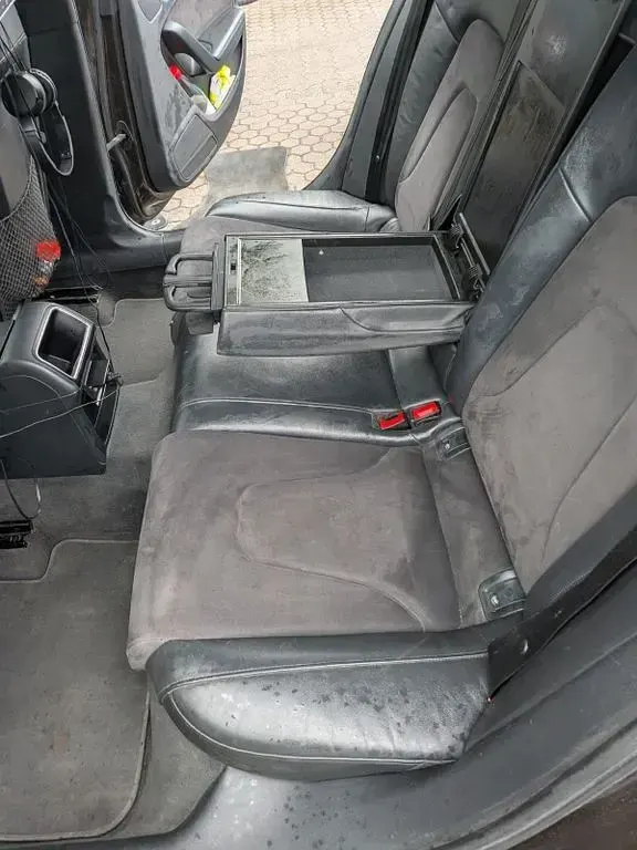 Używany Audi A4 Ambiente 177 KM (130 kW) 2012 Brązowy Kombi