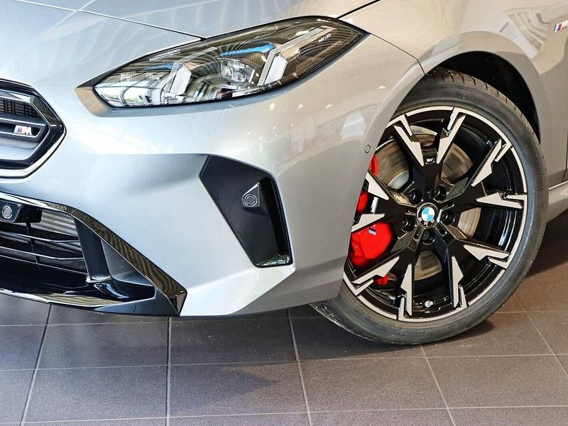 Gebraucht BMW M135 Efficient Dynamics 300 PS (220 kW) 2024 Skyscraper grau metallic Kleinwagen