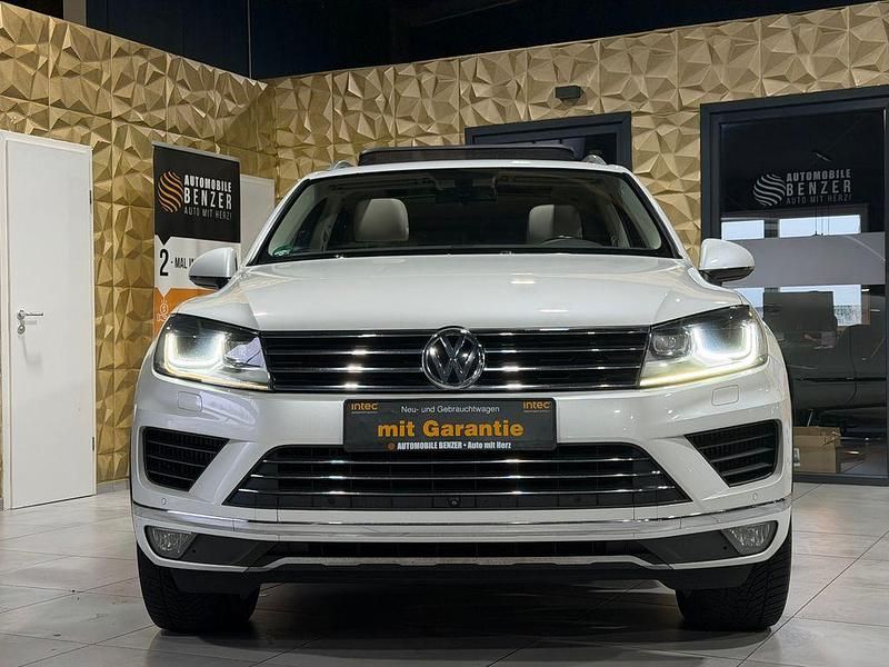 Gebraucht VW Touareg 340 PS (250 kW) 2015 Weiß SUV