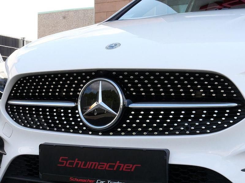 Gebraucht Mercedes B250 AMG 224 PS (164 kW) 2020 Polarweiss  unilack Van / Kleinbus