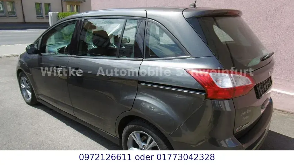 Gebraucht Ford Grand C-Max SYNC Edition 125 PS (91 kW) 2015 Grau Van / Kleinbus