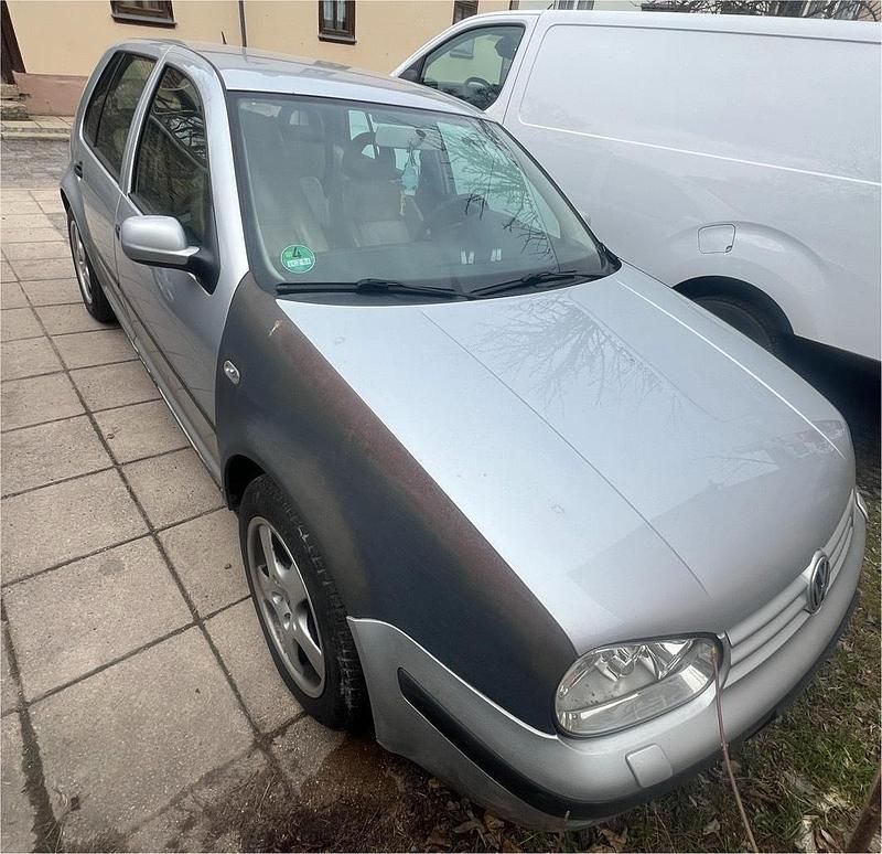 Gebraucht VW Golf IV 75 PS (55 kW) 2003 Silber Limousine