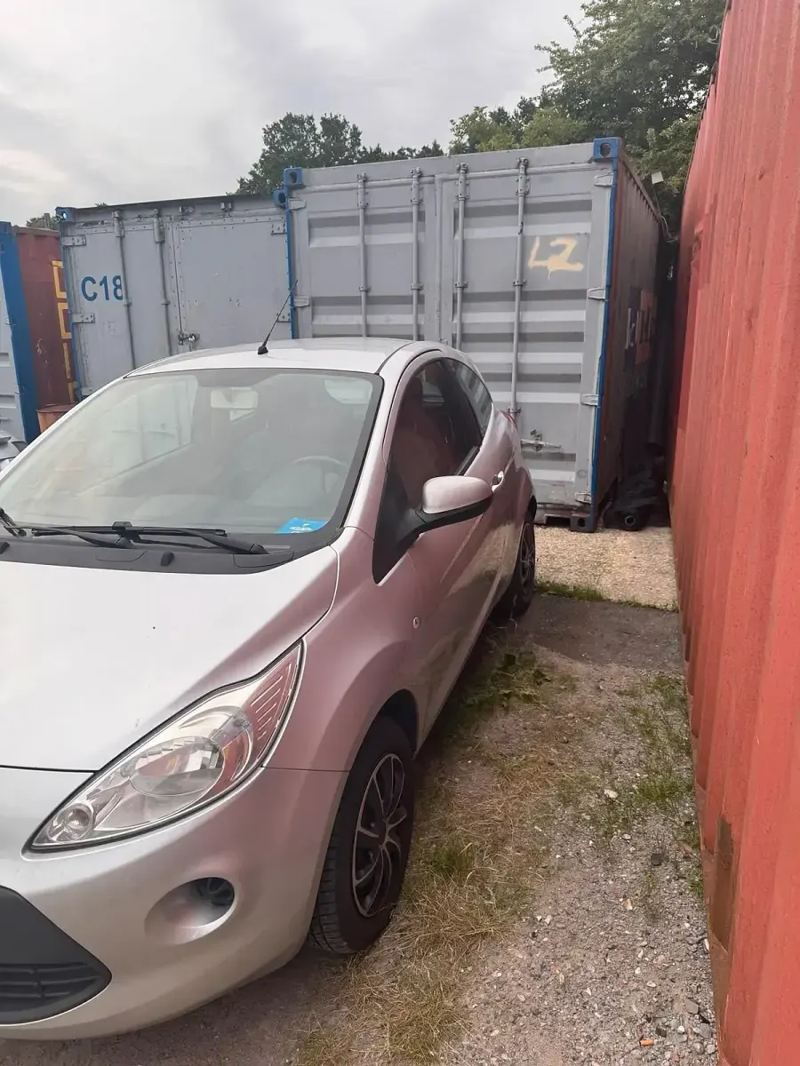 Gebraucht Ford Ka Trend 69 PS (50 kW) 2012 Silber Kleinwagen