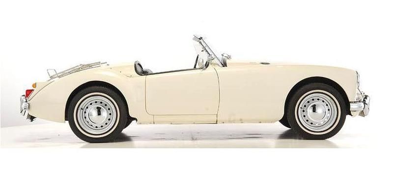 Weiß Gebraucht 1960 MG MGA Cabrio | 26.000 € - Bild 1/4