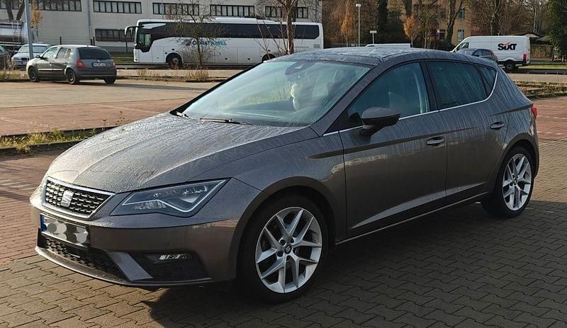 Gebraucht Seat Leon XCELLENCE 150 PS (110 kW) 2017 Grau Limousine