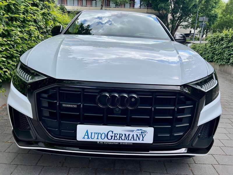 Gletscherweiß Gebraucht 2022 Audi Q8 S-Line SUV | 74.900 € (Etwas zu teuer) - Bild 1/4