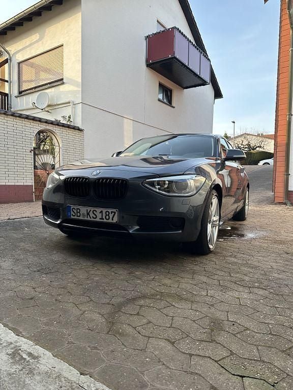 Gebraucht BMW 120 184 PS (135 kW) 2013 Grau Kleinwagen