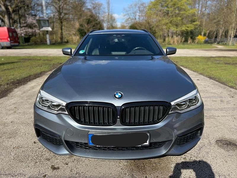 Second-hand BMW 530 Performance 265 CP (194 kW) 2017 Gri Break