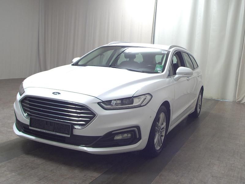 Gebraucht Ford Mondeo Titanium 150 PS (110 kW) 2019 Weiss Kombi