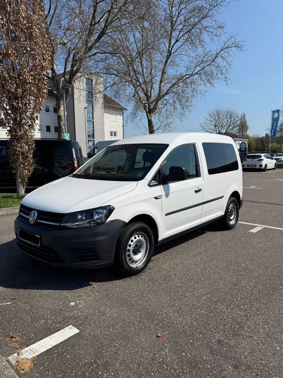 Weiß Gebraucht 2015 VW Caddy Van / Kleinbus | 15.150 € (Guter Preis) - Bild 1/4