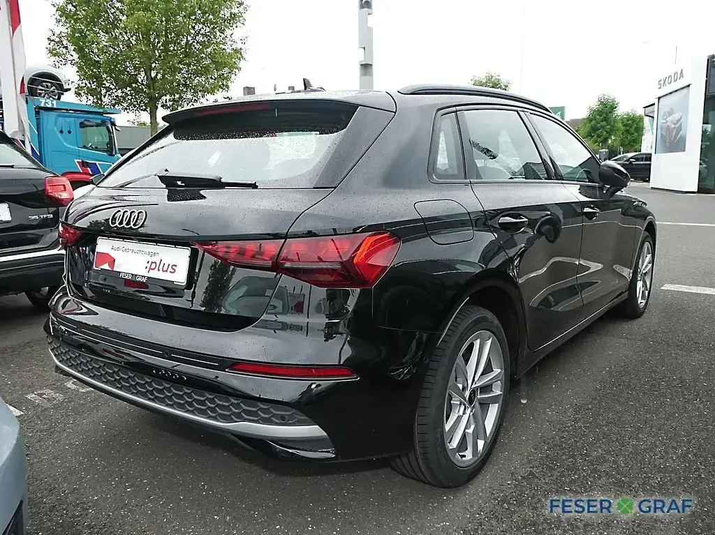 Gebraucht Audi A3 Ambiente 116 PS (85 kW) 2025 Mythosschwarz metallic Limousine