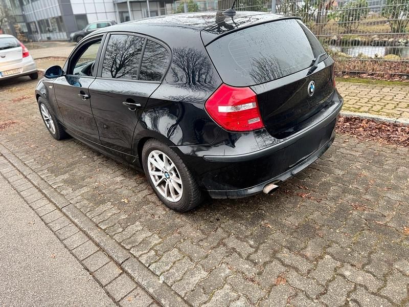 Gebraucht BMW 118 M Sport 143 PS (105 kW) 2007 Schwarz Kleinwagen
