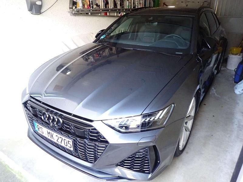 Gebraucht Audi RS6 Performance 630 PS (463 kW) 2023 Daytonagrau perleffekt Kombi