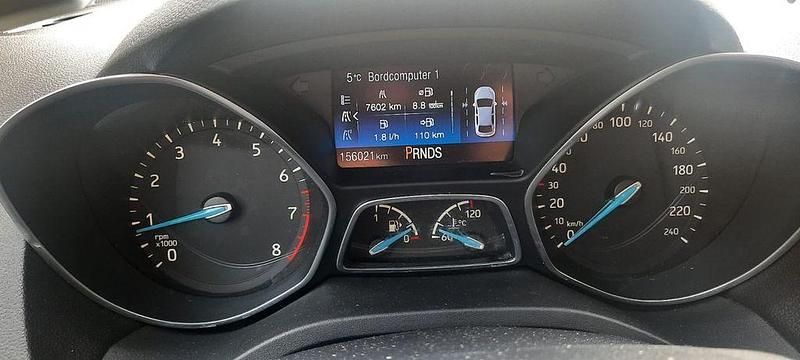 Gebraucht Ford C-MAX Titanium 150 PS (110 kW) 2016 Rot Van / Kleinbus