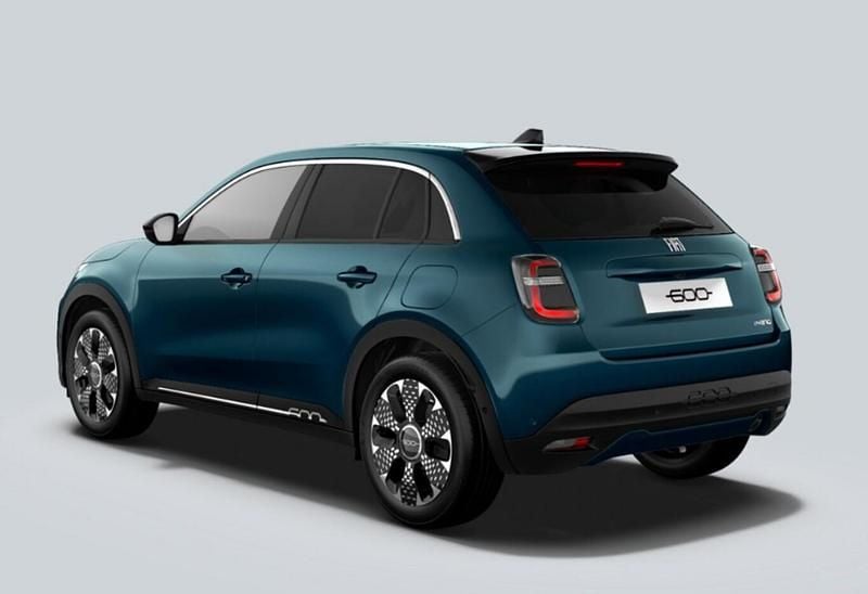 Neu Fiat 600 La Prima 145 PS (106 kW) 2025 Mare grün metallic SUV