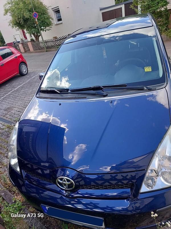 Blau Gebraucht 2006 Toyota Corolla Verso Van / Kleinbus | 4.000 € (Fairer Preis) - Bild 1/4