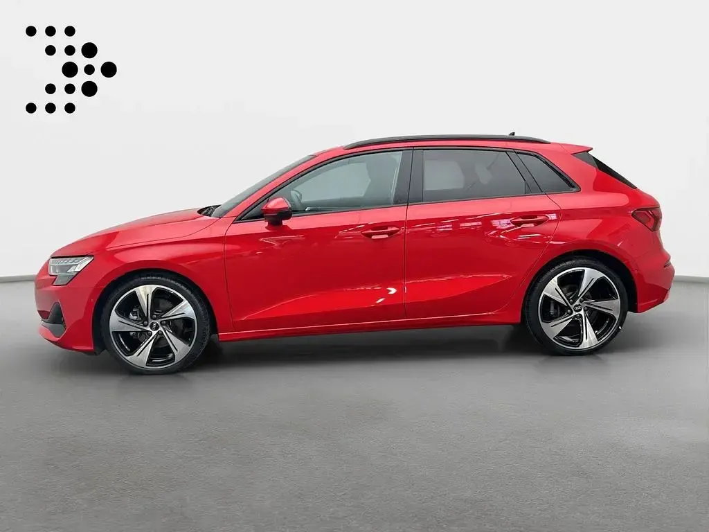 Gebraucht Audi A3 Ambiente 150 PS (110 kW) 2025 Progressivrot metallic Limousine
