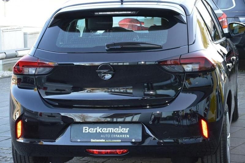 Neu Opel Corsa-e Edition 100 kW (136 PS) 2026 Lackierung schwarz perla nerat Kleinwagen