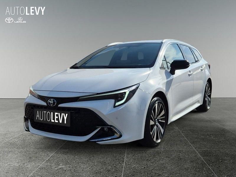 Neu Toyota Corolla 196 PS (144 kW) 2025 Weiß Kombi