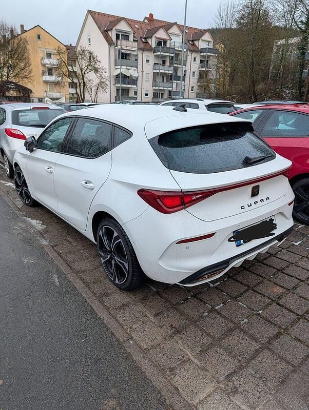 Gebraucht Cupra Leon 245 PS (180 kW) 2021 Weiß Kombi