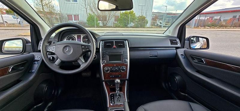 Gebraucht Mercedes B180 Edition 109 PS (80 kW) 2008 Schwarz Van / Kleinbus