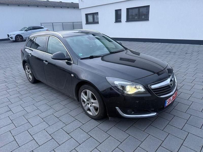 Gebraucht Opel Insignia Business Innovation 136 PS (100 kW) 2016 Schwarz Kombi